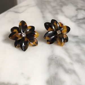 Jcrew tortoise flower stud earrings